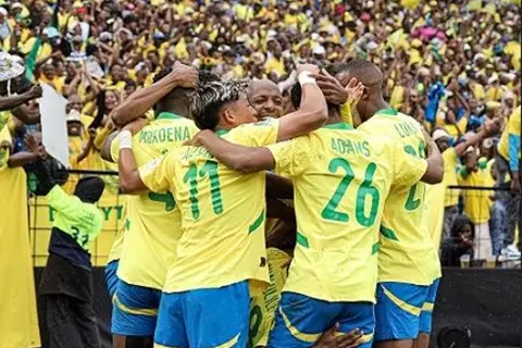 قائد صنداونز السابق: الخسارة أمام كايزر تشيفز لن تؤثر على مواجهة الأهلي